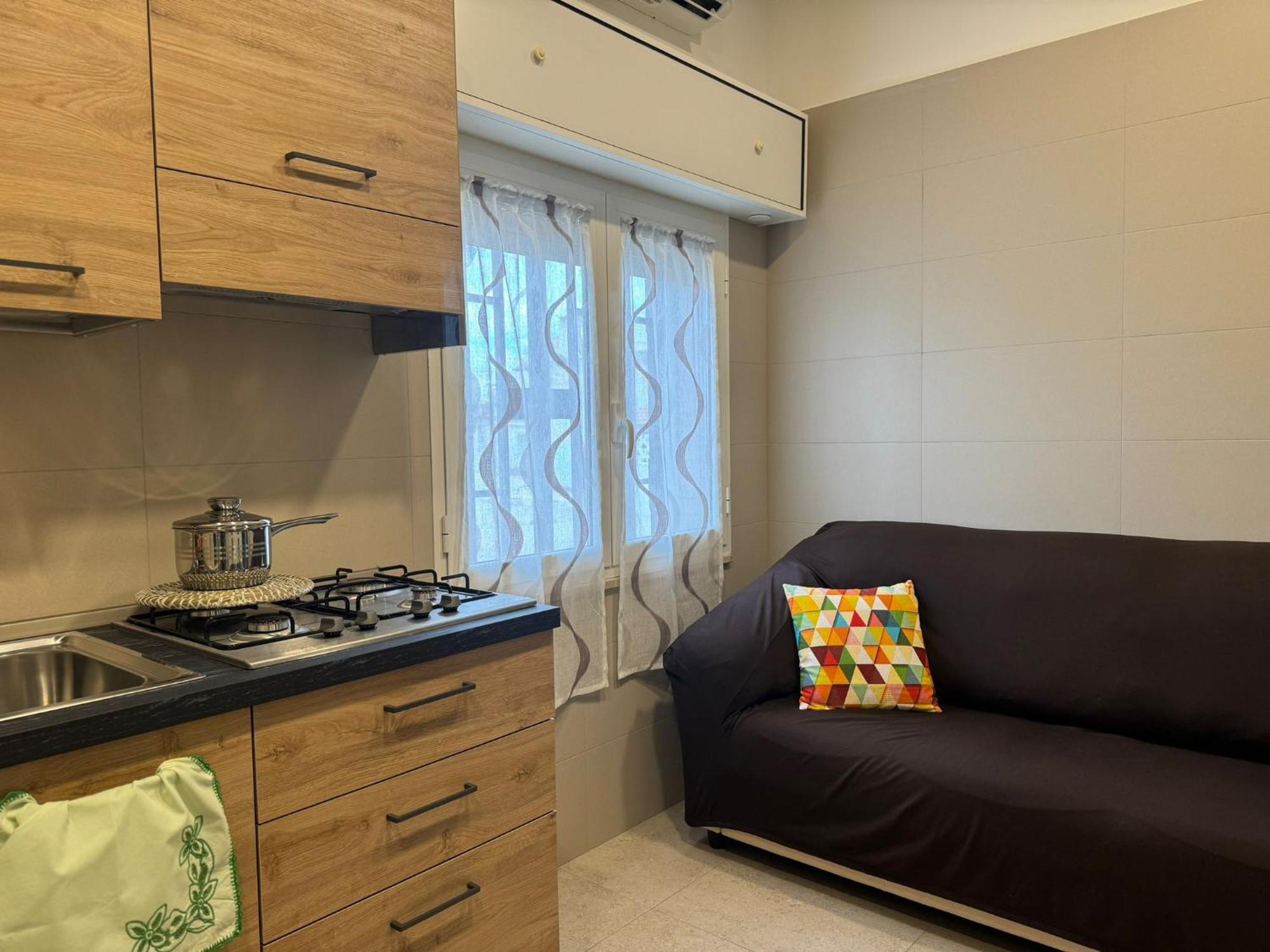 Casa Vacanze La Perla Rara Taranto Exterior foto
