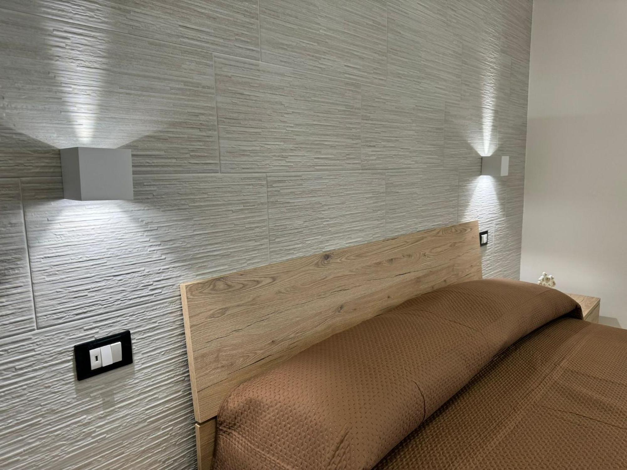 Casa Vacanze La Perla Rara Taranto Exterior foto