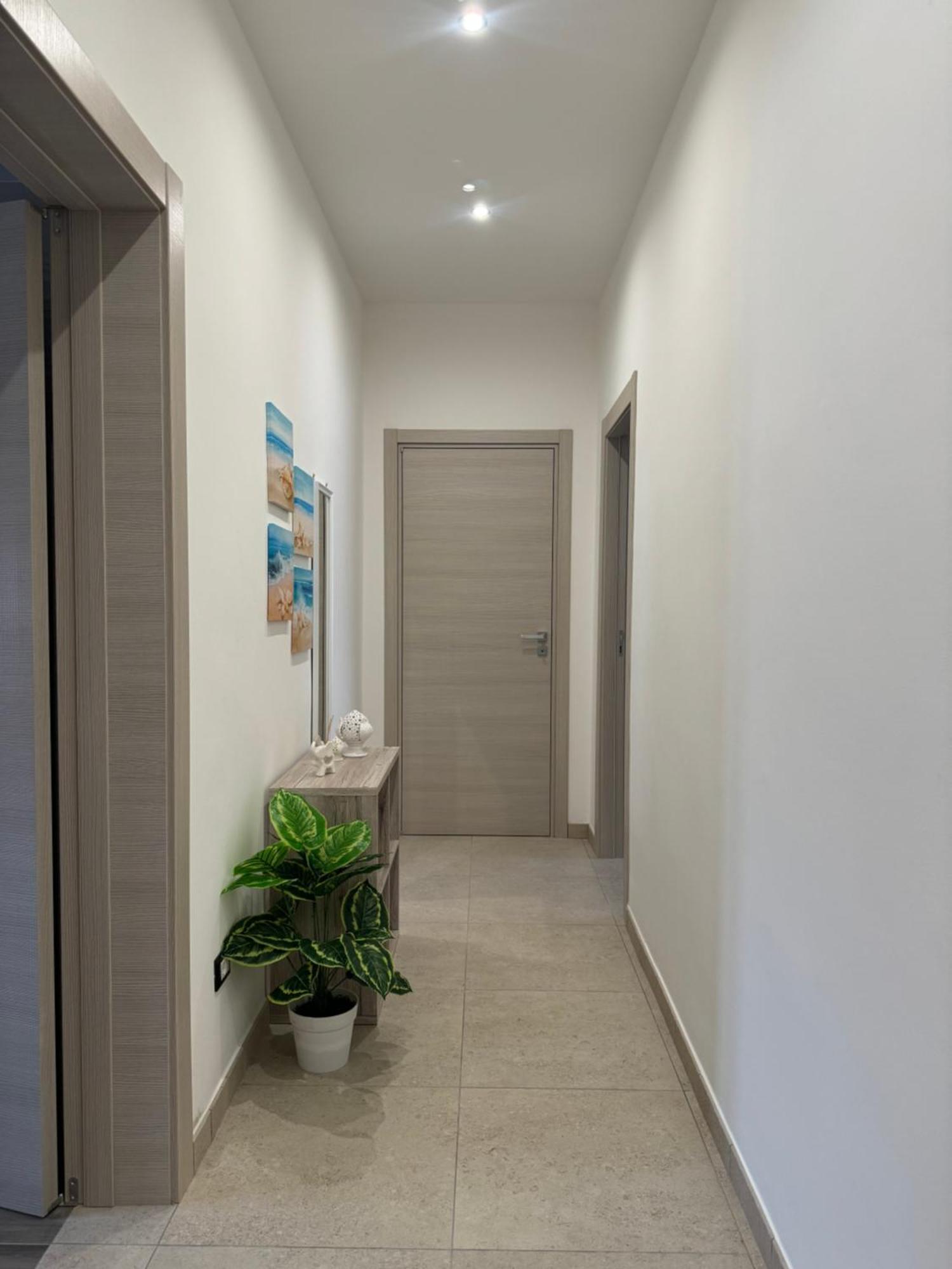 Casa Vacanze La Perla Rara Taranto Exterior foto